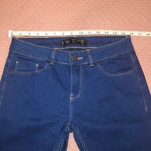 Zara jeans